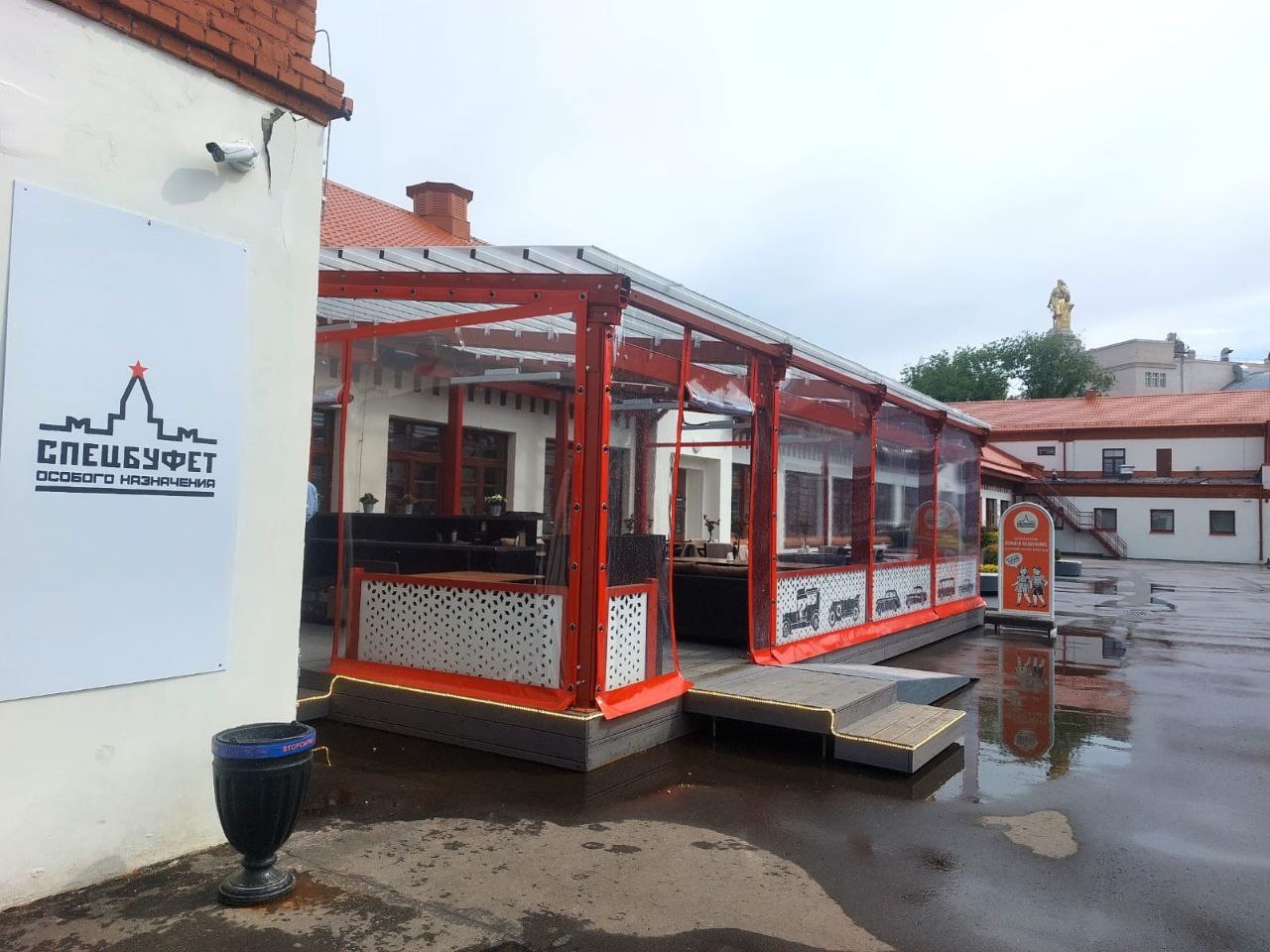 ПВХ шторы для летней террасы кафе в Правдинском